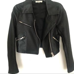Cropped LeatherJacket